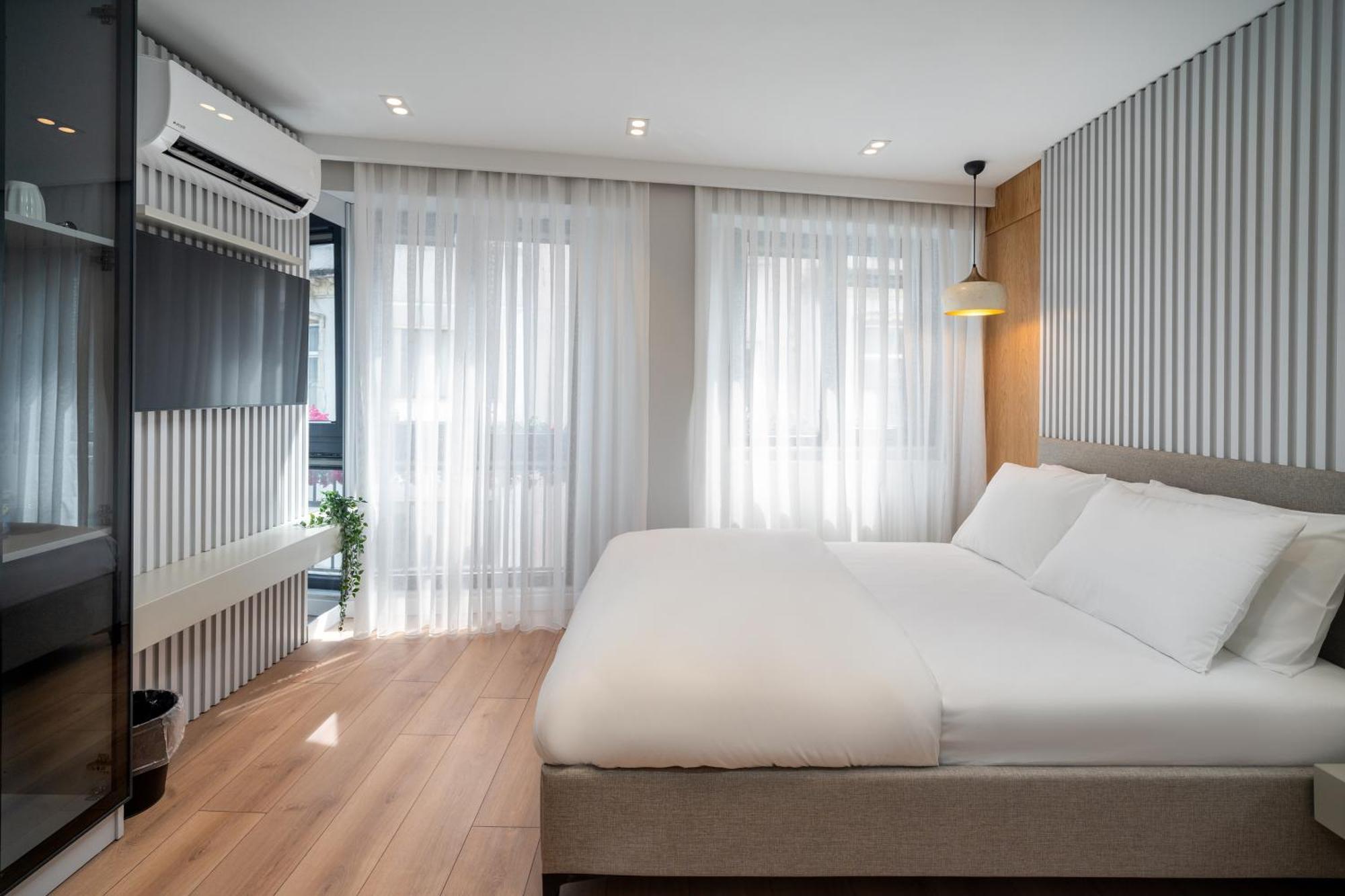 Urban Quarters - Nevizade Hotel อิสตันบูล ภายนอก รูปภาพ